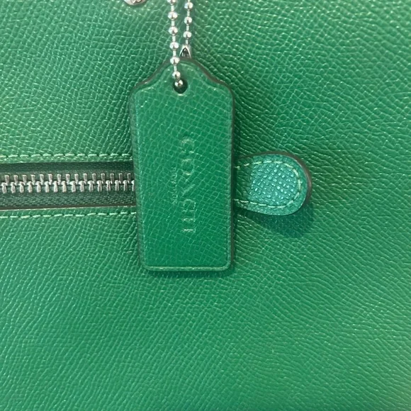 Coach Vibrant Green Leather Tote - Picture 4 of 16